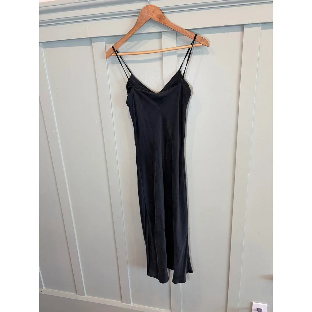 WinterSilks 100% Silk Slip Dress Black Midi V-Neck Spaghetti Strap Small